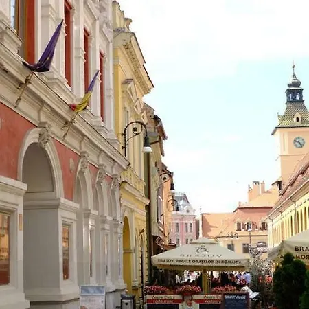 Julie's Place-in The Heart Of The Old City * Брашов
