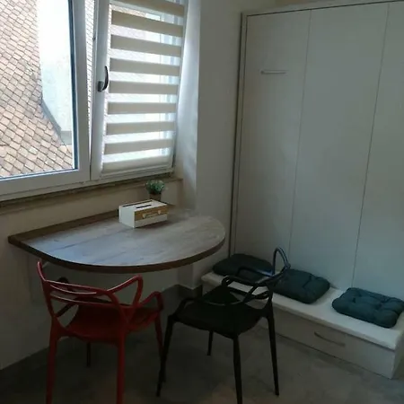 Julie's Place-in The Heart Of The Old City * Брашов